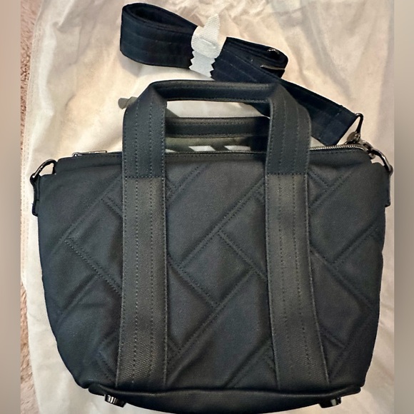 Lug Dory Matte Luxe VL Crossbody Bag in Indigo with Tartan Plaid lining - Picture 6 of 7